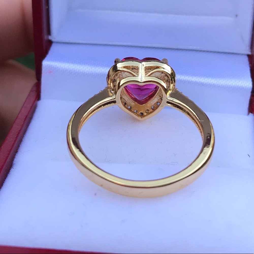 Ruby heart ring - Picture 5 of 7